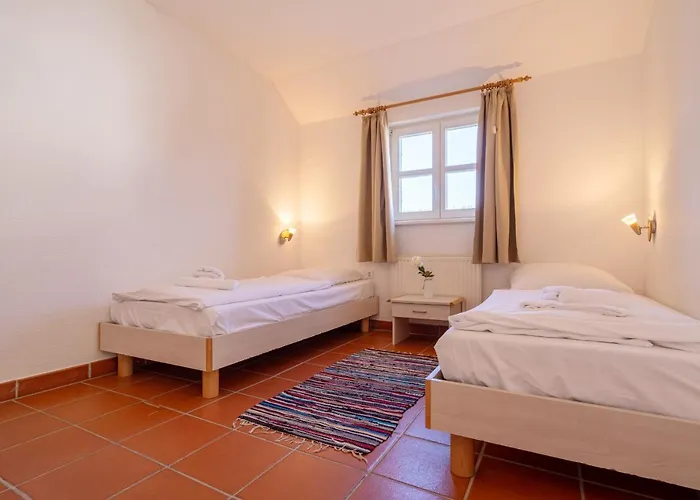 Апартаменты Rugana - Budget Mit 2 Schlafzimmern Und Terrasse A70